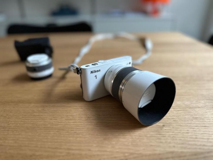 Nikon 1 J3 systeem camera + 30-110mm lens en WU-1b wifi, Audio, Tv en Foto, Fotocamera's Digitaal, Gebruikt, Compact, Nikon, 8 keer of meer