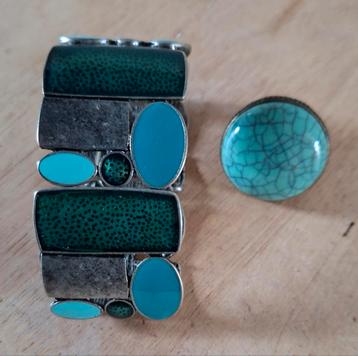 Mooie blauwgroene armband en ring beschikbaar voor biedingen