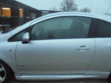 Portier 2Deurs links van een Opel Corsa (Z157) beschikbaar voor biedingen