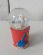 Sneeuwbol strand met zeemeeuw in de bol schudbol meeuw emmer, Ophalen of Verzenden, Zo goed als nieuw