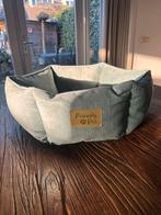 Mint groene hondenmand, Ophalen