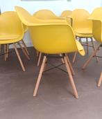 Eames DAW replica kuipstoelen. Mostergeel., Ophalen, Wit