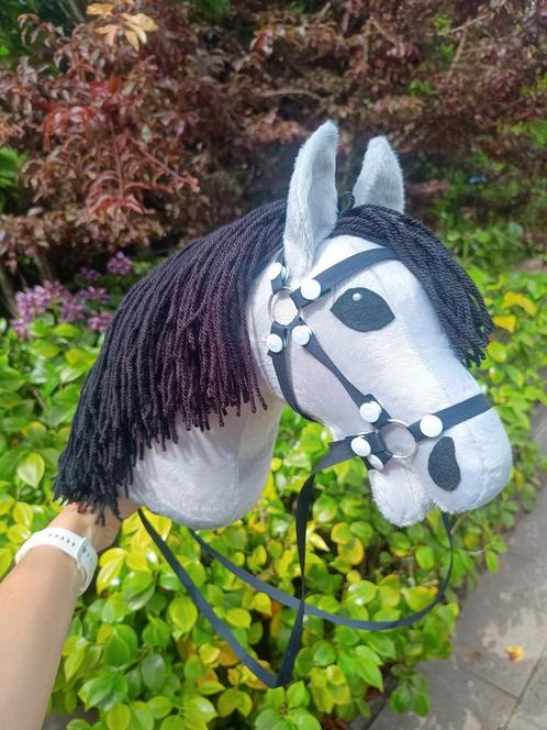 Hobbyhorse lichtgrijs met zwarte manen, Hobby en Vrije tijd, Overige Hobby en Vrije tijd, Nieuw, Ophalen of Verzenden