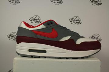 Nike Air Max 1 White Red Cool Grey - 42 beschikbaar voor biedingen