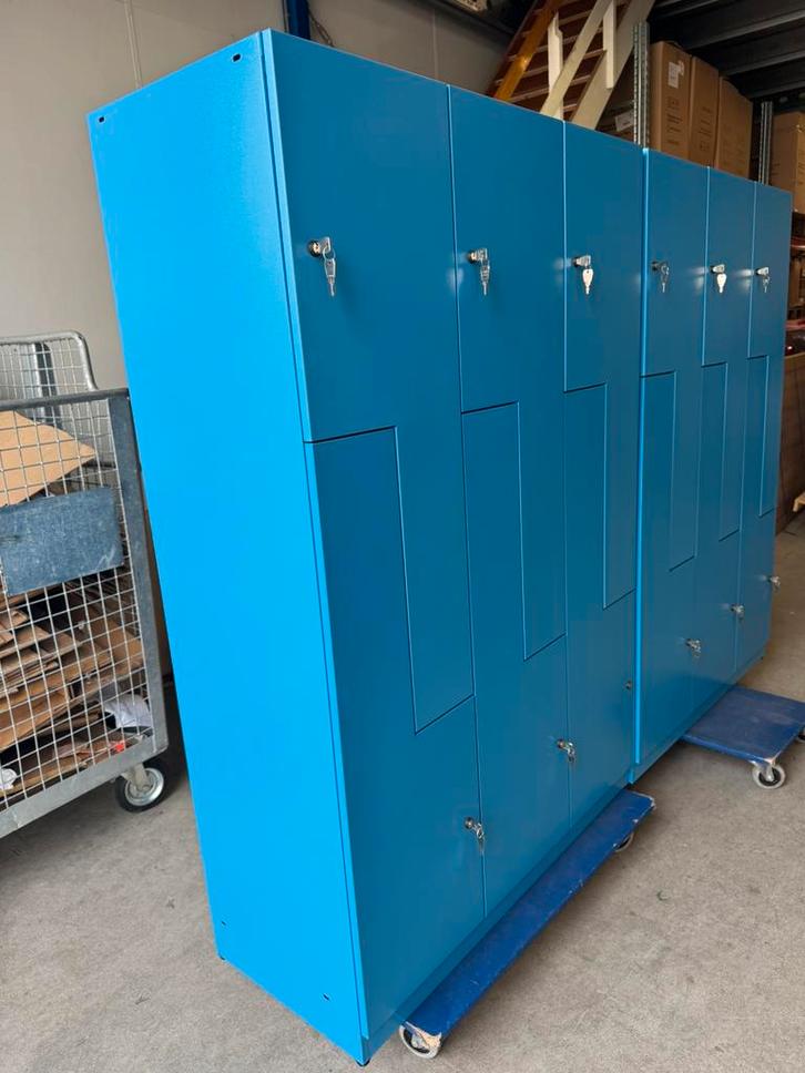 Van Esch stalen lockers, Huis en Inrichting, Kasten | Lockerkasten, Nieuw, Ophalen