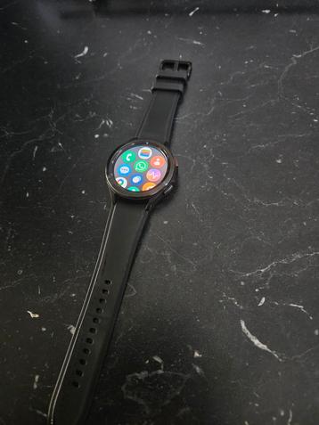 Samsung Galaxy Watch 4 met bezelring beschikbaar voor biedingen