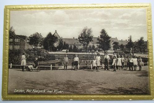 Kooi Leiden~Kooipark en vijver met volk jaren 30~, Verzamelen, Ansichtkaarten | Themakaarten, Gelopen, 1920 tot 1940, Stad of Dorp