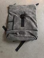 nubuck urban backpack grey, 25 tot 40 cm, Nieuw, Trekking, Ophalen
