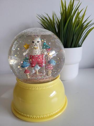 Djeco nachtlamp / sneeuwbol met konijn beschikbaar voor biedingen