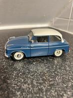 Revell Lloyd Alexander TS blauw 1/18 - Prima Staat, Ophalen of Verzenden, Zo goed als nieuw, Auto, Revell