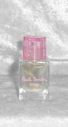 Volle parfum mini Paul smith woman, Verzamelen, Parfumverzamelingen, Zo goed als nieuw, Miniatuur, Gevuld, Ophalen of Verzenden