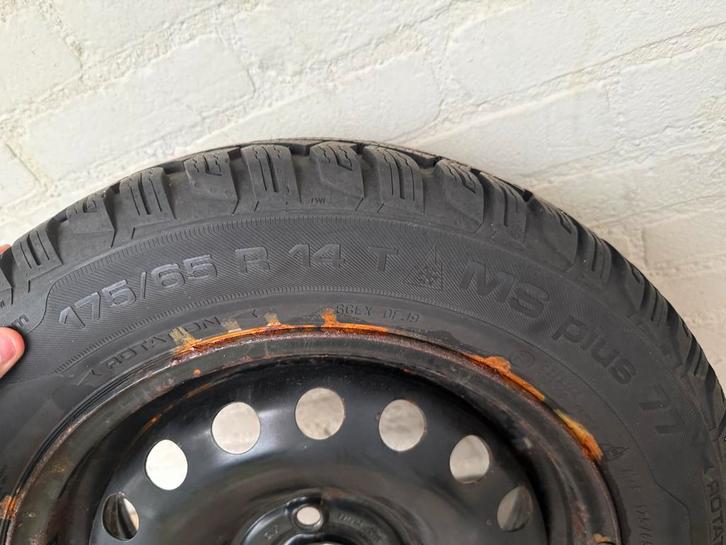 Uniroyal Winterbanden 175/65 R14 - Set van 4, Auto diversen, Auto-accessoires, Gebruikt, Ophalen