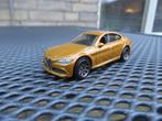 Matchbox Alfa Romeo Giulia brons, Nieuw, Ophalen of Verzenden, Auto