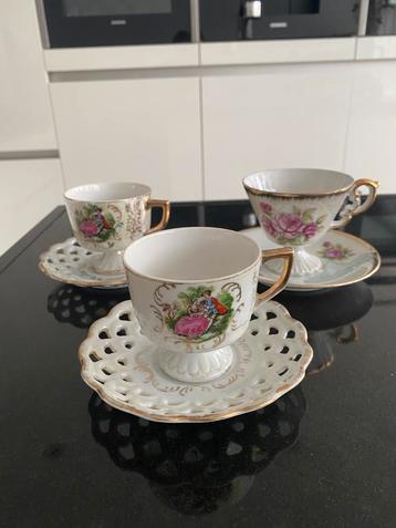 3x Versailles kop & schotels op voet vintage 1950 beschikbaar voor biedingen