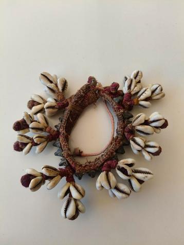 banjara kauri armband  beschikbaar voor biedingen