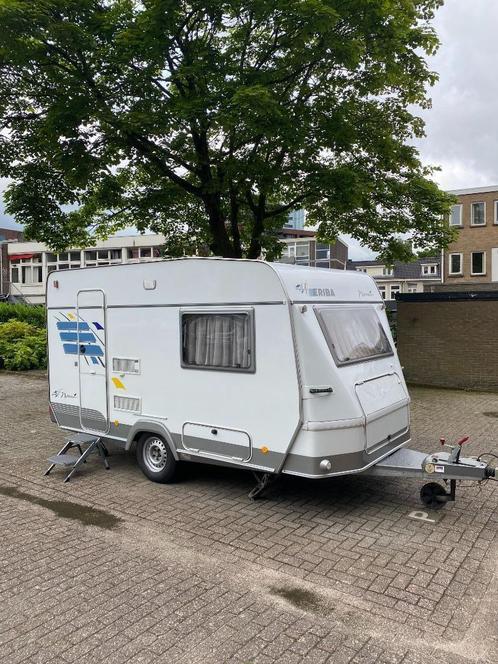 Te koop: Eriba Nova 390 (1999) – Compleet uitgeruste caravan, Caravans en Kamperen, Caravans, Particulier, tot en met 2, 1000 - 1250 kg