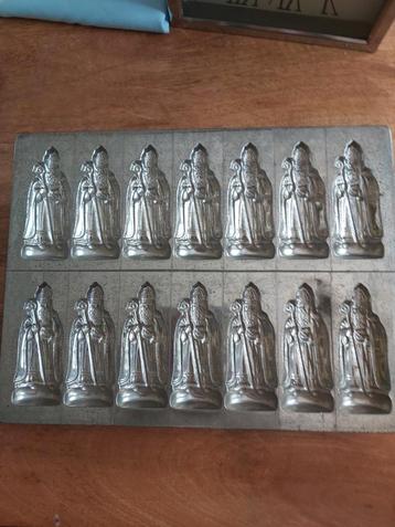 Chocolade mal  beschikbaar voor biedingen