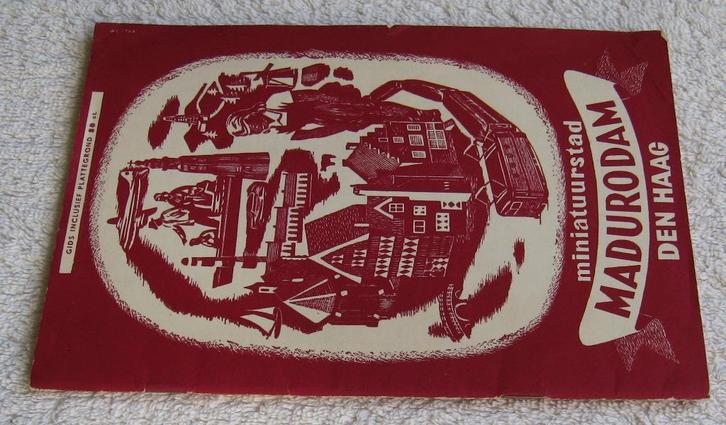 Gidsje (met plattegrond) van Madurodam Miniatuurstad 1952, Boeken, Catalogussen en Folders, Gelezen, Catalogus, Ophalen of Verzenden