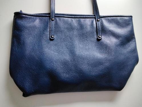 Mooie blauwe tas van super soepel Italiaans leer, Sieraden, Tassen en Uiterlijk, Tassen | Damestassen, Zo goed als nieuw, Handtas