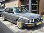BMW 5-Serie 1.8 I 518 1986 Grijs e28, Auto's, BMW, Achterwielaandrijving, 4 cilinders, 1200 kg, Handgeschakeld