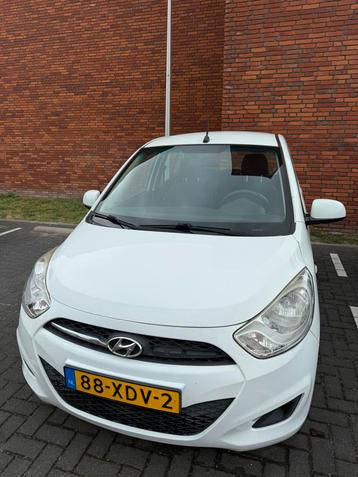 Hyundai i10 1.1 I 5DR 2012 Wit beschikbaar voor biedingen