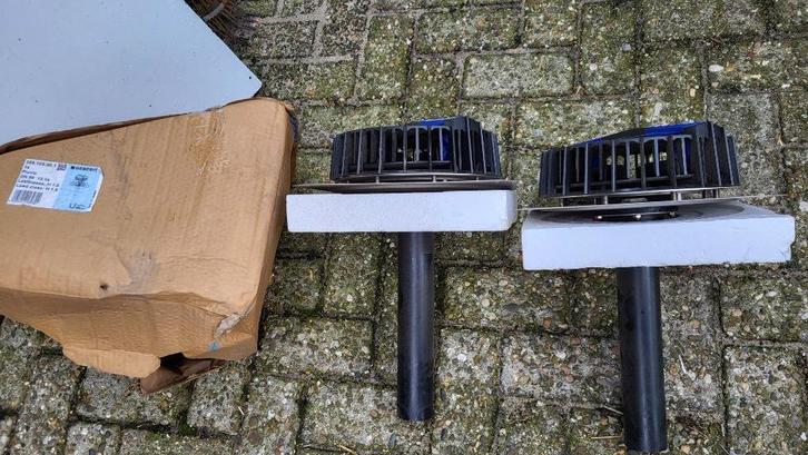 5x Geberit Pluvia klemtrechter voor foliedak 12l/s, Ø 56 mm, Doe-het-zelf en Verbouw, Buizen en Afvoer, Nieuw, Afvoer, Pvc, Minder dan 2 meter