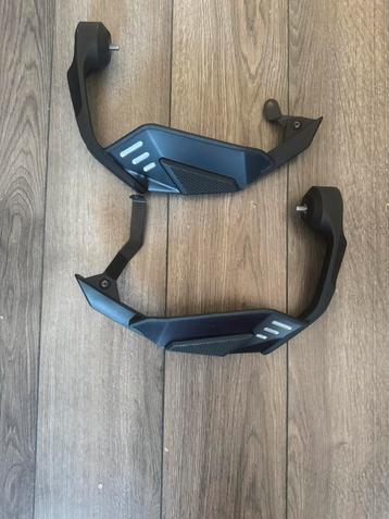 Originele yamaha mt10 handkappen beschikbaar voor biedingen