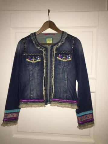 Super gaaf spijkerjasje van Dress Mi Jo, blauw, mt S/36, NIE beschikbaar voor biedingen