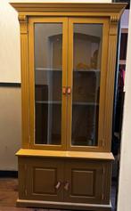 Robuuste Houten Kast met Glazen Deur, Gebruikt, 25 tot 50 cm, Overige houtsoorten, Met deur(en)