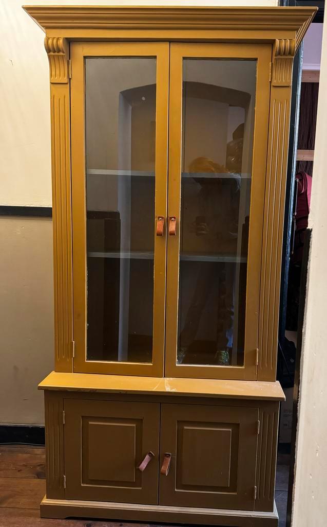 Robuuste Houten Kast met Glazen Deur, Huis en Inrichting, Kasten | Dressoirs, Gebruikt, 50 tot 100 cm, 25 tot 50 cm, Met deur(en)