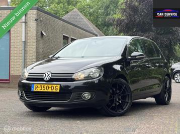 Volkswagen Golf 1.2 TSI Highline R LOOK/NAVI/LMV/PDC/STLVW beschikbaar voor biedingen