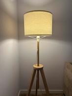 Staande ikea lamp, Huis en Inrichting, Lampen | Vloerlampen, Ophalen of Verzenden, Zo goed als nieuw, Hout, Minder dan 100 cm