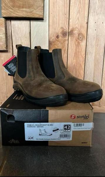 Sixton Dealer Boot S3 Maat 42 Nwe instappers bruin 10349-01L beschikbaar voor biedingen