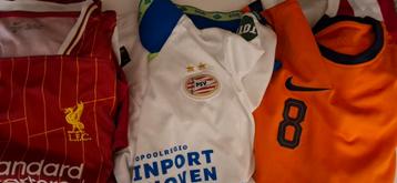 Voetbalshirts & Tenues - Alle Clubs! beschikbaar voor biedingen
