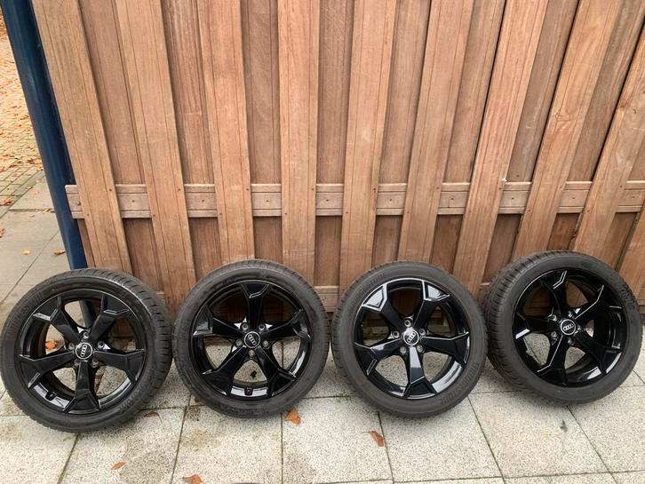 Audi A3 17 inch zwart oem 5x112 bridgestone zgan, Auto-onderdelen, Banden en Velgen, Banden en Velgen, Zomerbanden, 17 inch, 215 mm