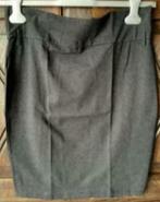 Zwart rokje, rok, damesrok; 42; Okay; 97% katoen; lengte 54, Zwart, Maat 42/44 (L), Ophalen of Verzenden, Zo goed als nieuw