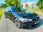 BMW 520d Touring | 83.000km | 2019 | BMW garantie | M-sport, Achterwielaandrijving, 1995 cc, Zwart, Origineel Nederlands