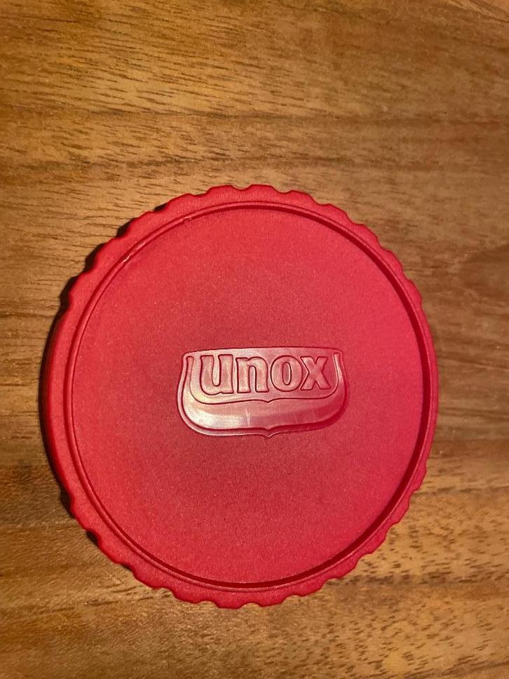 Orginele rode Unox afsluitdekseltjes 2 st., Huis en Inrichting, Keuken | Keukenbenodigdheden, Nieuw, Verzenden