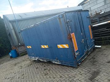Gebruikte Zeecontainer - Opslag of Transport beschikbaar voor biedingen
