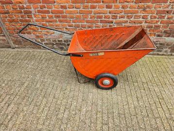 Vintage tuinkruiwagen ( 2 wielen ) beschikbaar voor biedingen