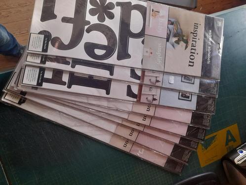 8 pakken luxe letterstickers van 18 cm hoog - 360 letters, Hobby en Vrije tijd, Knutselen, Nieuw, Materiaal, Ophalen of Verzenden