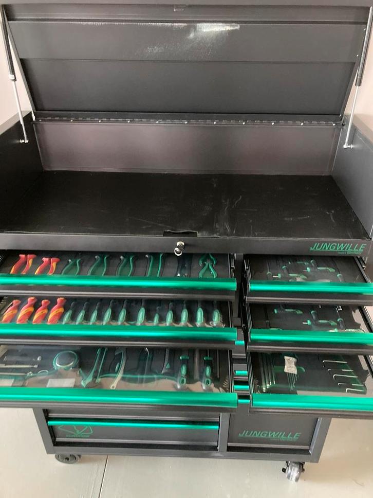 Gevulde nieuwe gereedschapswagen. Jungwille, Doe-het-zelf en Verbouw, Gereedschapskisten, Nieuw, Gevuld, Ophalen