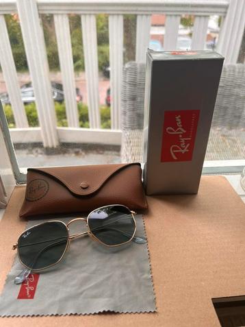 Ray-Ban beschikbaar voor biedingen