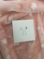 AirPods, Ophalen of Verzenden, Gebruikt, In oorschelp (earbud), Bluetooth