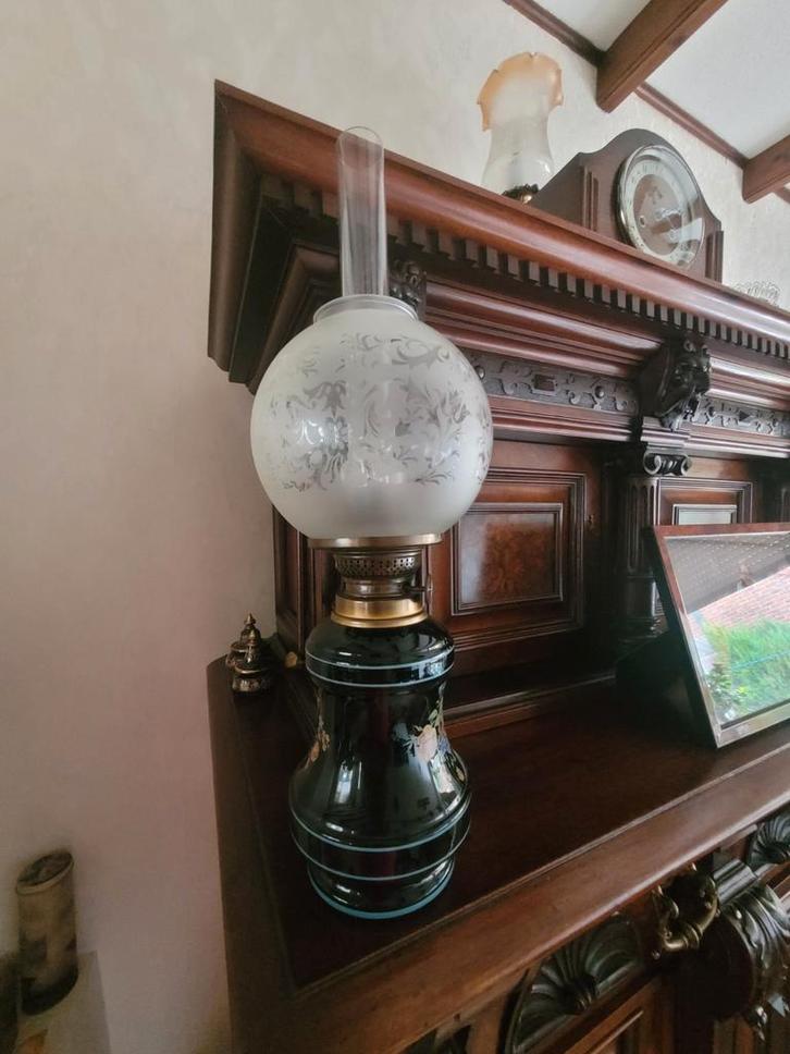 Antieke Olielamp (elektrisch gemaakt) met Glazen Kap, Antiek en Kunst, Antiek | Lampen, Ophalen