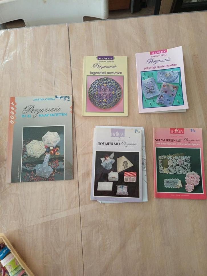Pergamano Boekjes - Set van 5, Hobby en Vrije tijd, Knutselen, Gebruikt, Materiaal, Ophalen of Verzenden