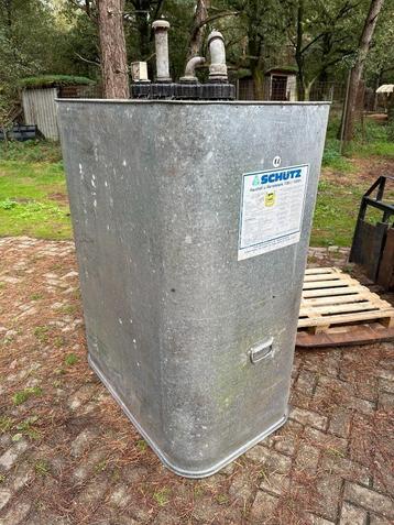 1000 liter Dubbelwandige opslag tank Olie/Diesel beschikbaar voor biedingen