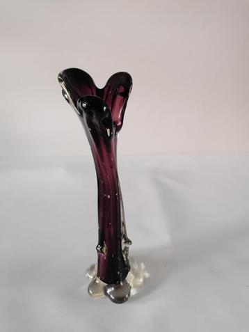 vintage aubergine kleurige vaas MURANO izgst 30 cm beschikbaar voor biedingen