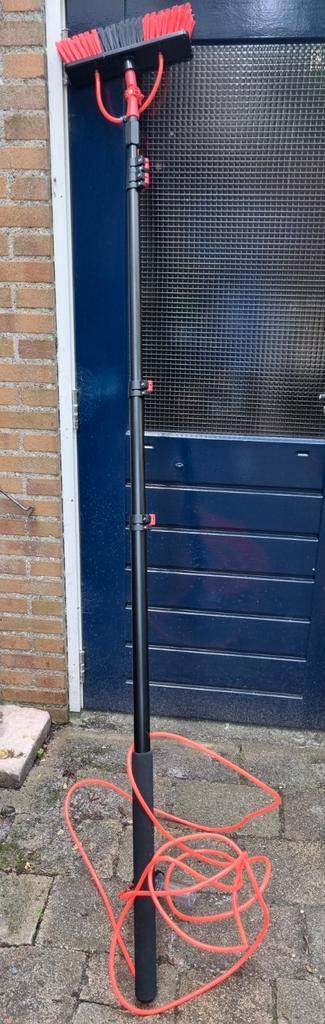 Telescopische wasborstel zo goed als nieuw  beschikbaar voor biedingen