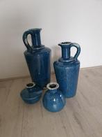 4 blauwe decoratieve vazen/potten (keramiek/aardewerk), Minder dan 50 cm, Blauw, Ophalen of Verzenden, Zo goed als nieuw